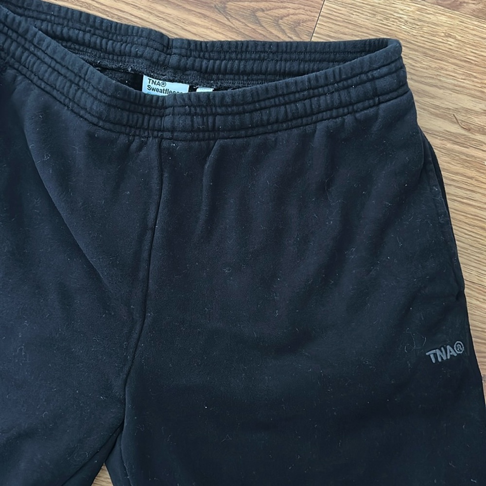 Aritzia TNA Boyfriend Sweatpants